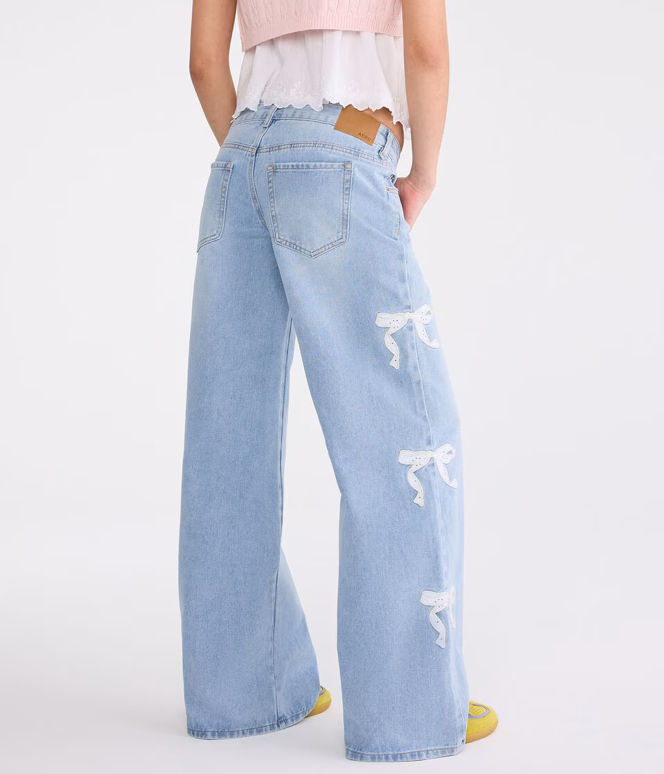 Super Low-Rise Ultra Wide Leg Eyelet Bow Jean